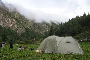 Фантастическая скидка на палатки  RED POINT Base 4